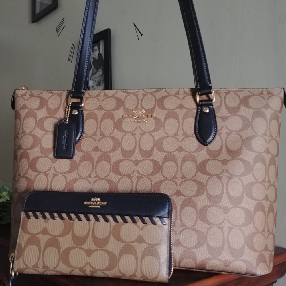Coach Tan and Black Tote/Wallet Set